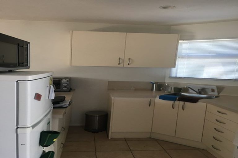 Photo of property in 13a Burns Street, Sydenham, Christchurch, 8023