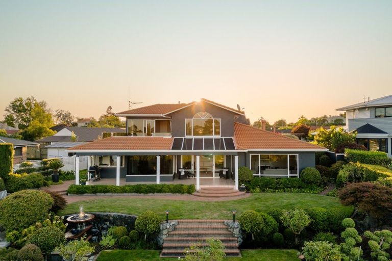 Photo of property in 48 Beerescourt Road, Beerescourt, Hamilton, 3200