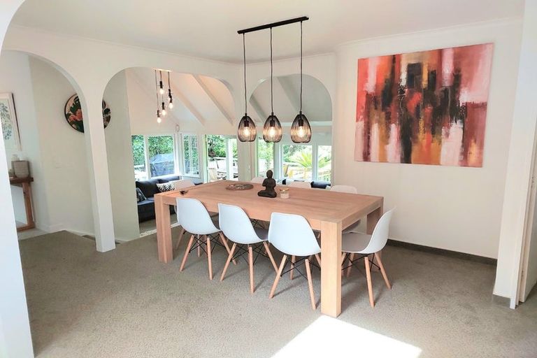 Photo of property in 1/22 Rangatira Road, Birkenhead, Auckland, 0626