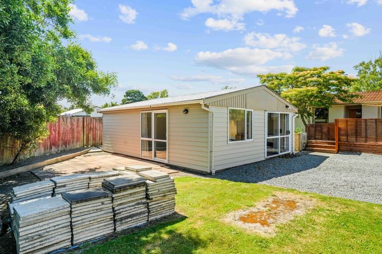Photo of property in 33 West-watson Avenue, Hillmorton, Christchurch, 8025