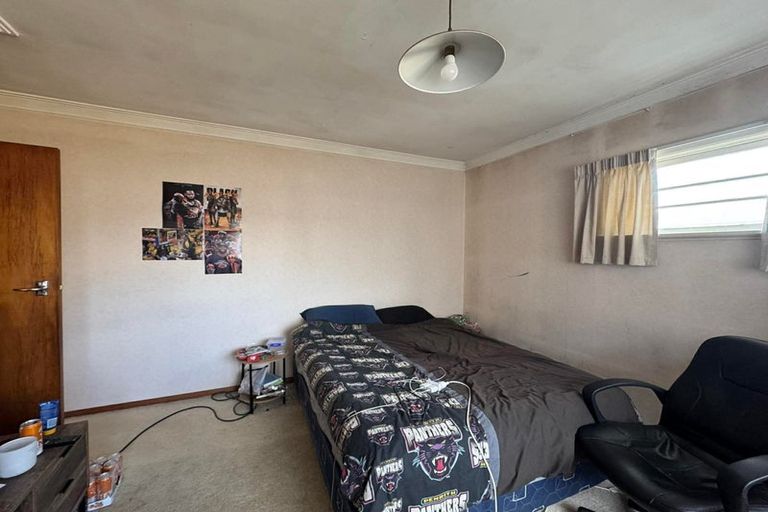 Photo of property in 36 Oxford Crescent, Ebdentown, Upper Hutt, 5018