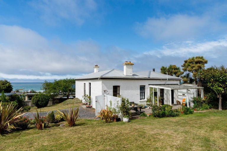 Photo of property in 11 Dicksons Road, Kuri Bush, Brighton, 9091