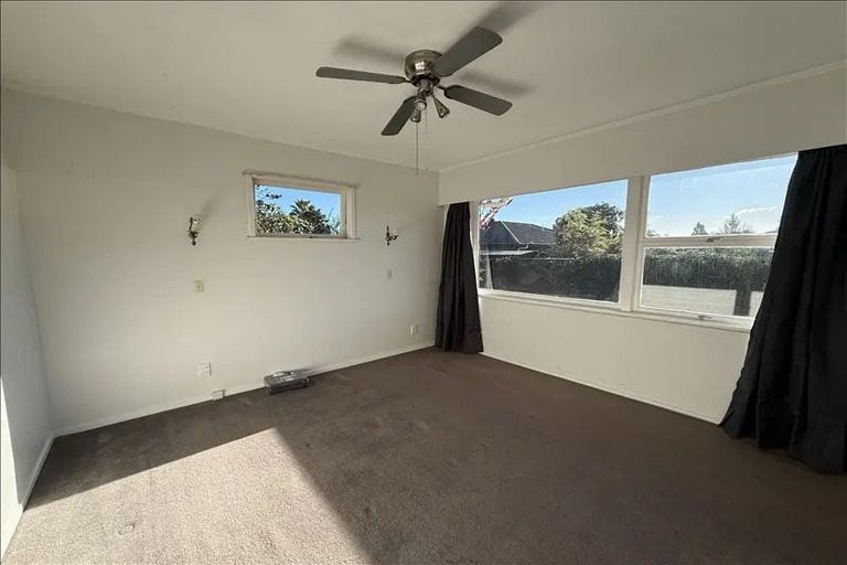 Photo of property in 19 Samuel Place, Queenwood, Hamilton, 3210