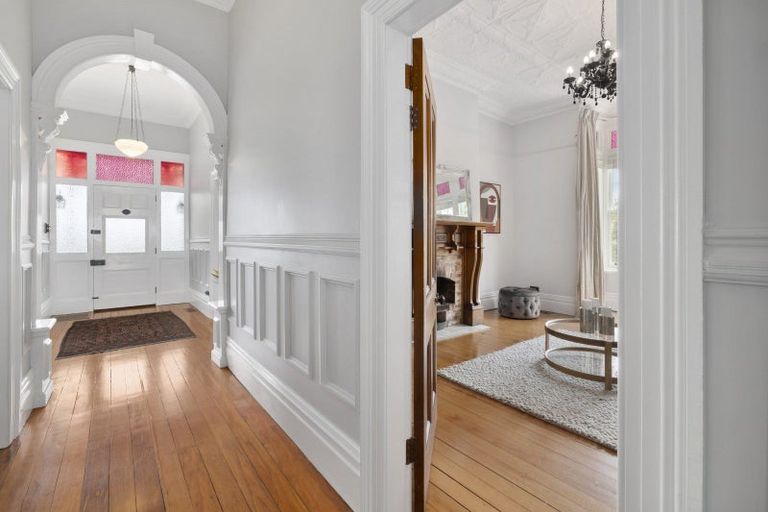 Photo of property in 91 Tomahawk Road, Andersons Bay, Dunedin, 9013