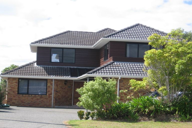 Photo of property in 27 Gulf View Road, Murrays Bay, Auckland, 0630