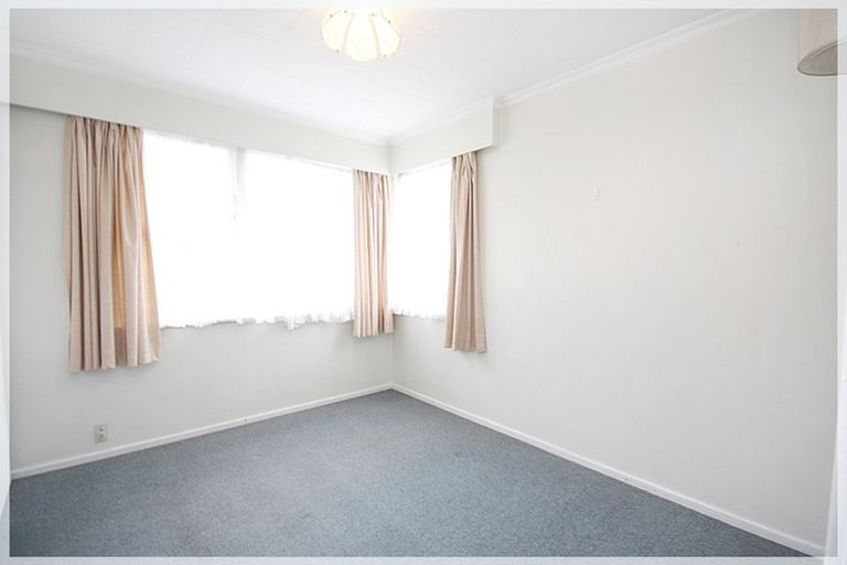 Photo of property in 11 Royal Place, Levin, 5510