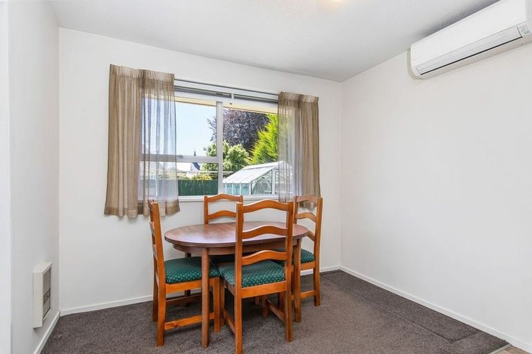 Photo of property in 2/8 Darroch Street, Belfast, Christchurch, 8051