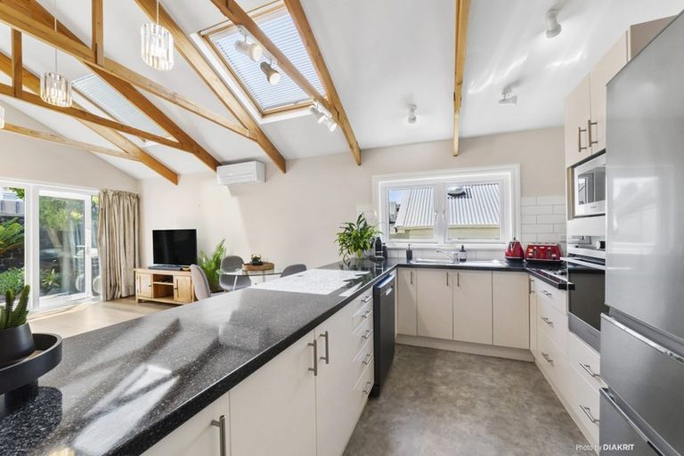 Photo of property in 39 Normanby Street, Newtown, Wellington, 6021