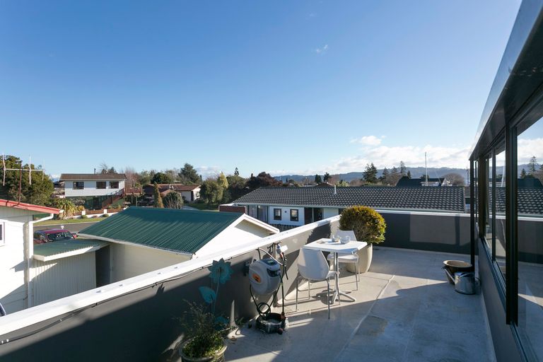 Photo of property in 11a Tobin Place, Richmond Heights, Taupo, 3330