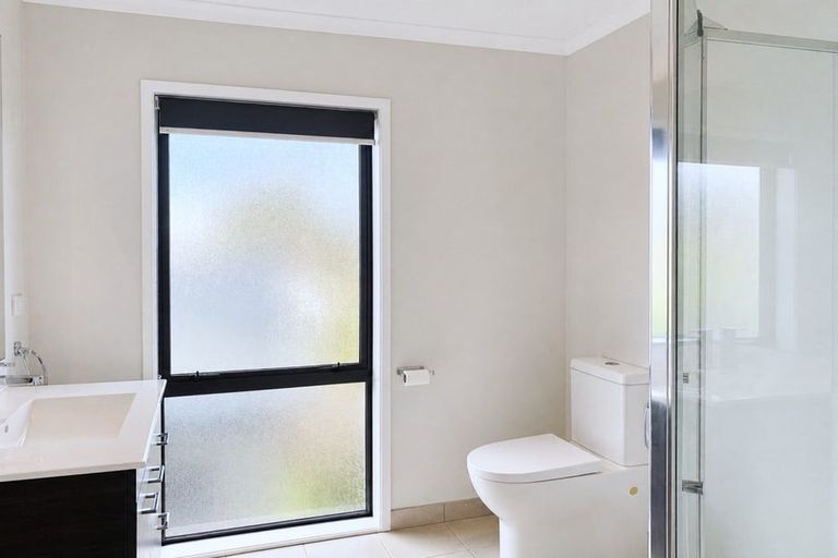 Photo of property in 27 Saltmarsh Road, Hobsonville, Auckland, 0616
