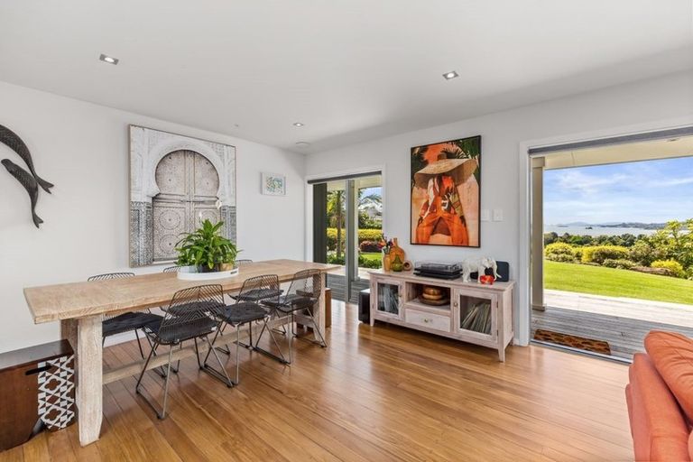 Photo of property in 4 Ao Marama Place, Kerikeri, 0294