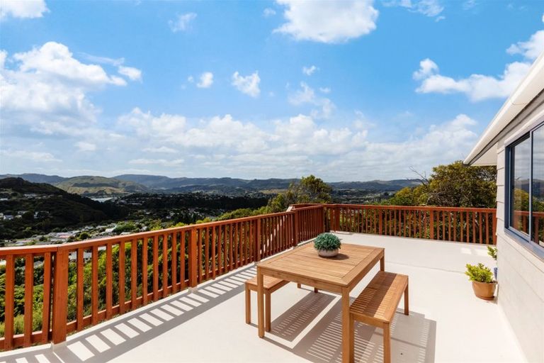 Photo of property in 21 The Bollard, Whitby, Porirua, 5024