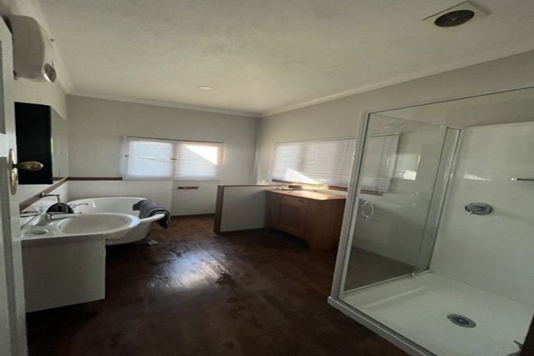 Photo of property in 7 High Street, Gore, 9710