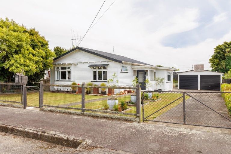 Photo of property in 36 Tyndall Street, Pahiatua, 4910