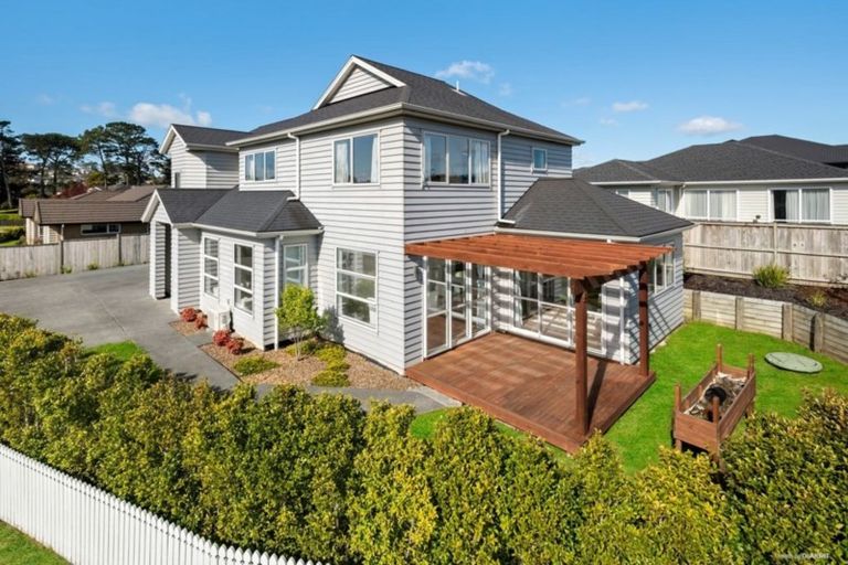 Photo of property in 2 Timberland Drive, Silverdale, 0932