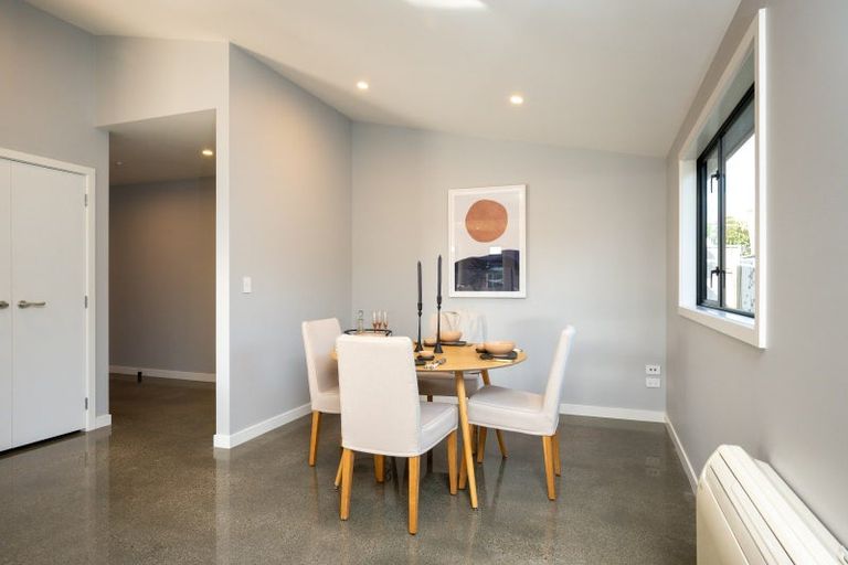 Photo of property in 60a Napier Road, Havelock North, 4130