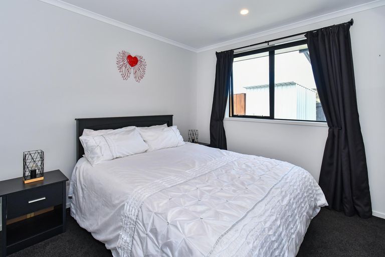 Photo of property in 11 Ulcoats Lane, Pokeno, 2402