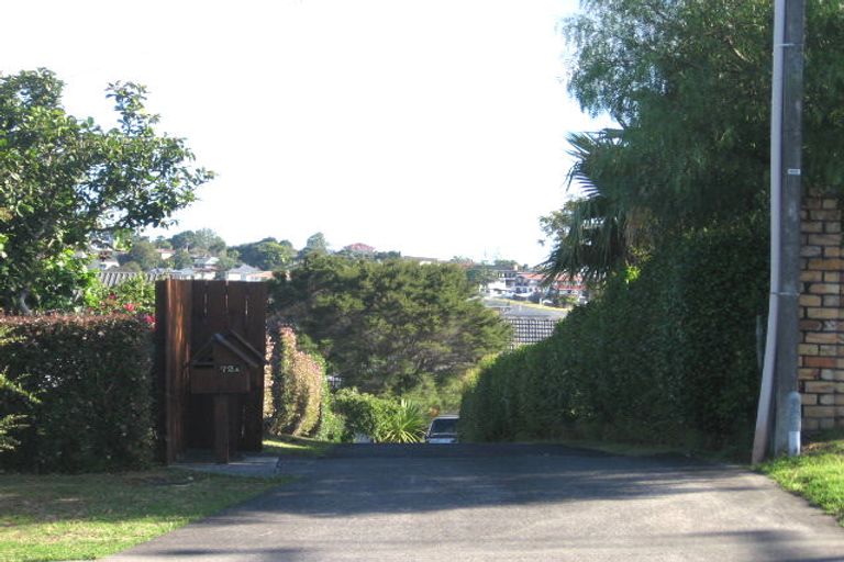 Photo of property in 72b Pupuke Road, Hillcrest, Auckland, 0627