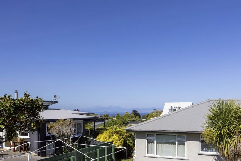 Photo of property in 65 Taharepa Road, Hilltop, Taupo, 3330