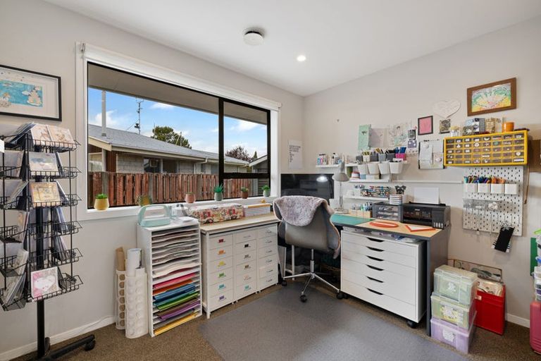 Photo of property in 92 Rowley Avenue, Hoon Hay, Christchurch, 8025