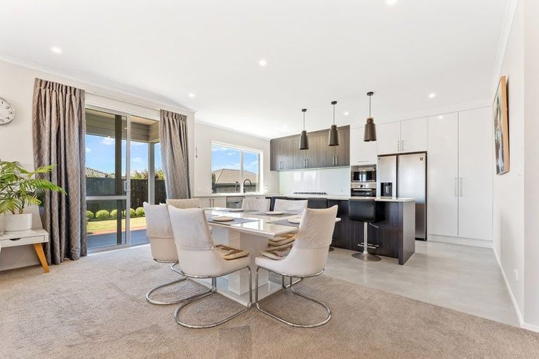 Photo of property in 29 Discovery Drive, Gulf Harbour, Whangaparaoa, 0930