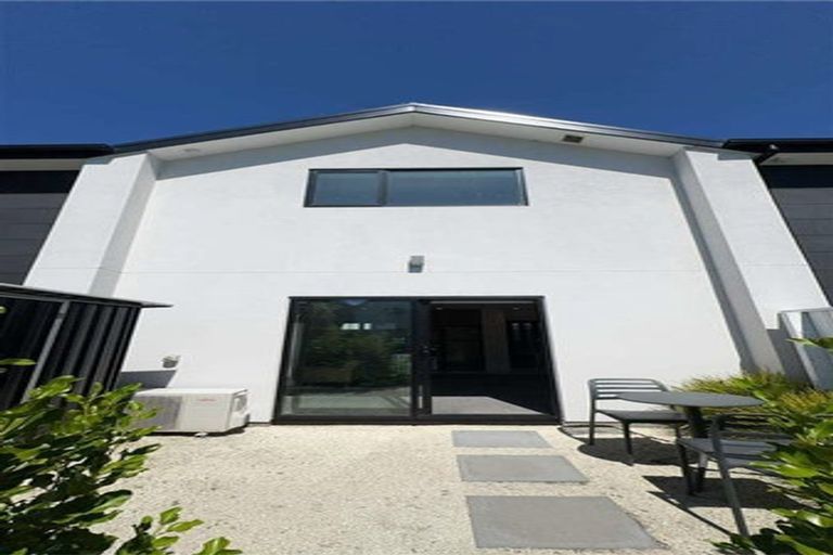 Photo of property in 4/158 Kilmore Street, Christchurch Central, Christchurch, 8013