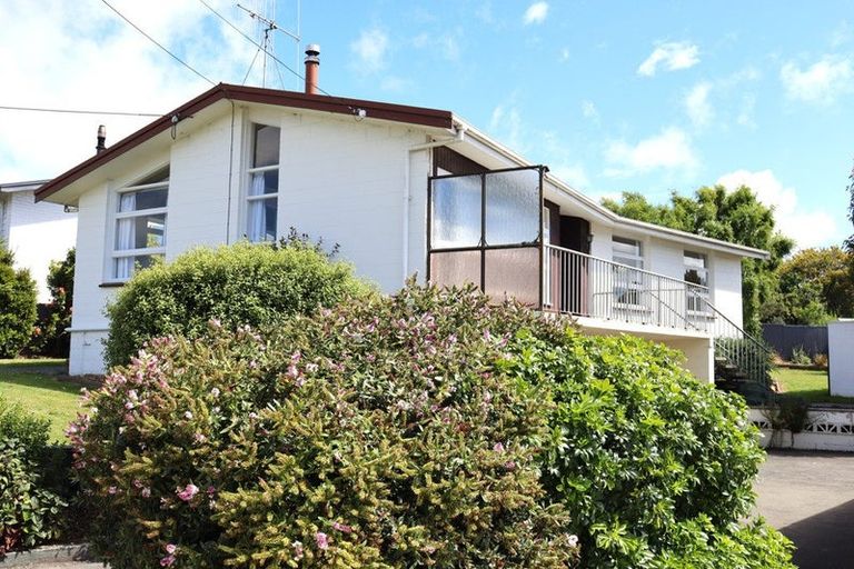Photo of property in 32 Stuart Street, Holmes Hill, Oamaru, 9401