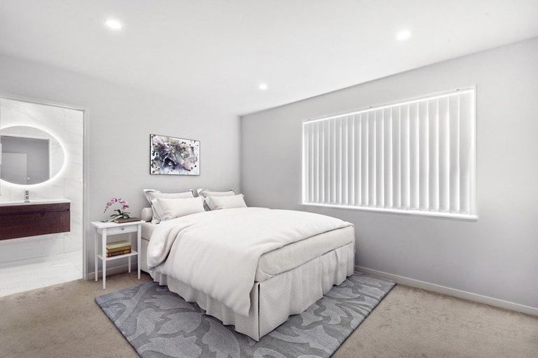 Photo of property in 126b Coronation Road, Hillcrest, Auckland, 0627