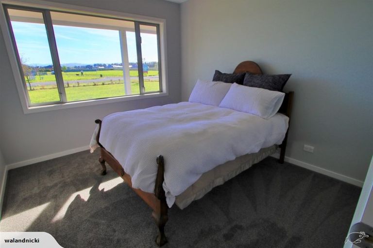 Photo of property in 2 Pukeko Way, Amberley, 7410