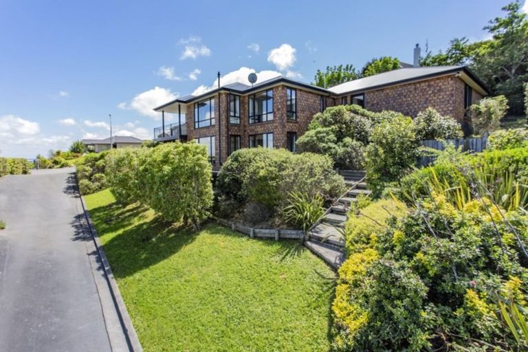 Photo of property in 3 Sedbergh Place, Westmorland, Christchurch, 8025