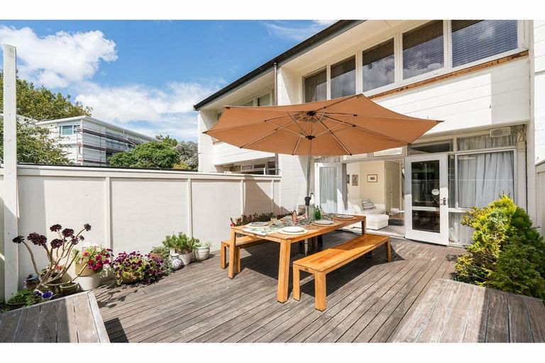 Photo of property in 7/142 Howe Street, Freemans Bay, Auckland, 1011