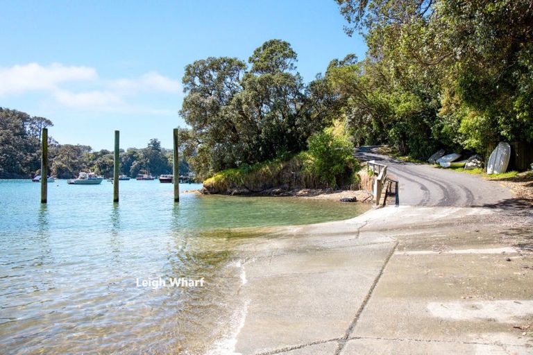 Photo of property in 277 Rodney Road, Whangateau, 0985