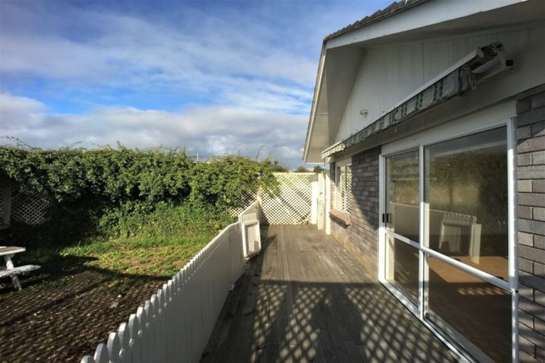 Photo of property in 15 Advocate Place, Randwick Park, Auckland, 2105