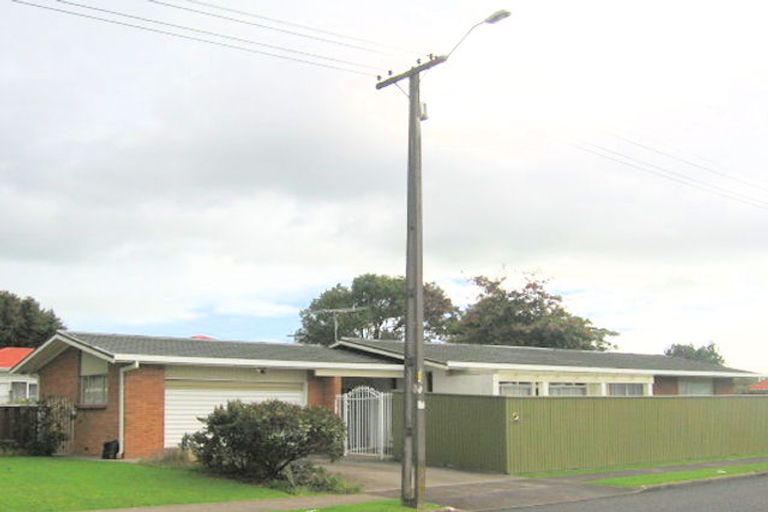 Photo of property in 1/33 Buckingham Crescent, Manukau, Auckland, 2025