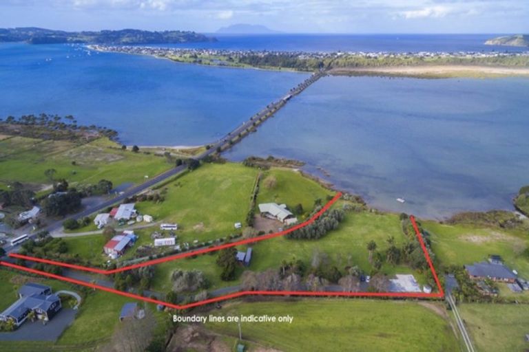Photo of property in 324 Omaha Flats Road, Tawharanui Peninsula, Warkworth, 0986