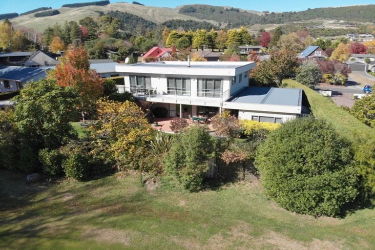 Photo of property in 3 Yasmin Lane, Kinloch, Taupo, 3377