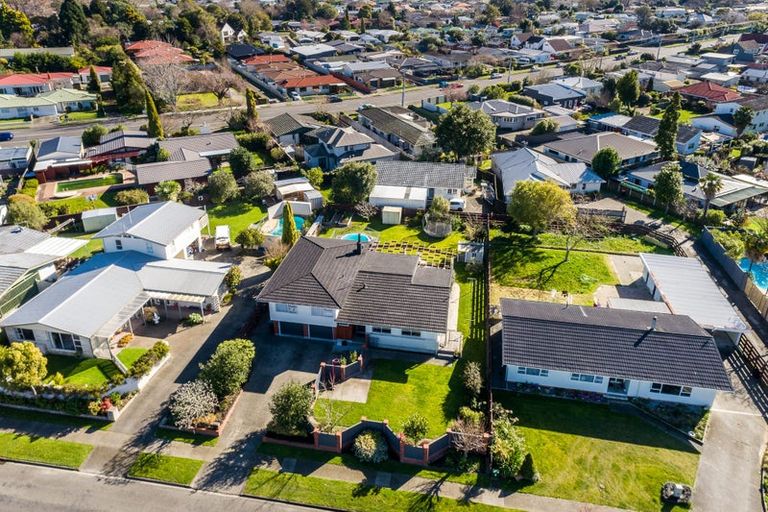Photo of property in 9 Upham Crescent, Taradale, Napier, 4112