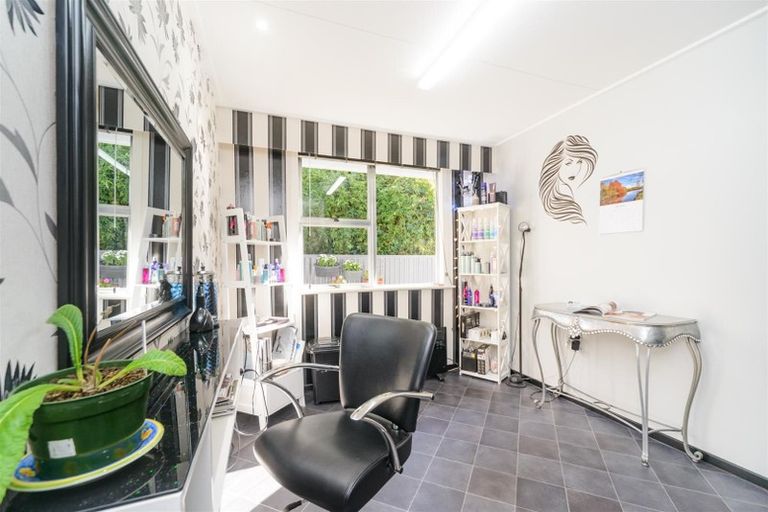 Photo of property in 4 Hunia Street, Marton, 4710