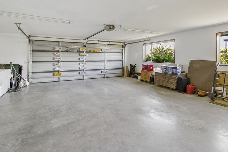 Photo of property in 17 Bond Street, Waimate, 7924