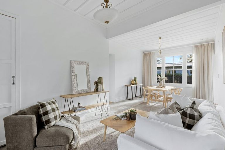 Photo of property in 30 Centennial Park Road, Wellsford, 0900