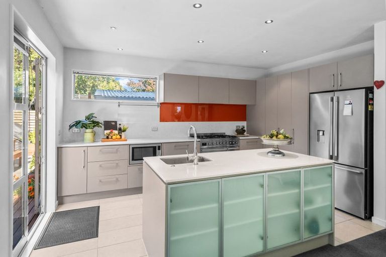 Photo of property in 180 Condell Avenue, Papanui, Christchurch, 8053