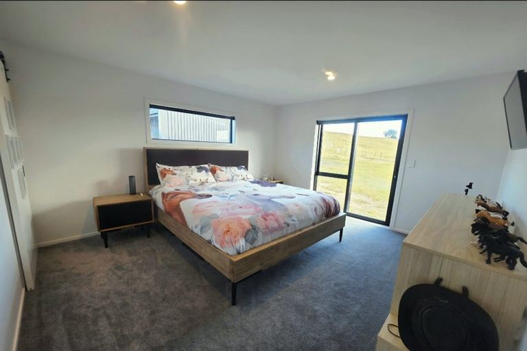 Photo of property in 290 Te Maire Road, Kahutara, Featherston, 5771