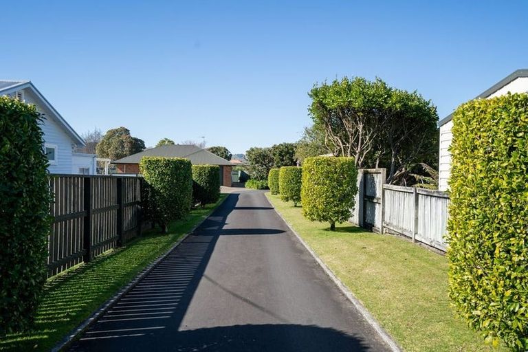 Photo of property in 27 Bowen Street, Cambridge, 3434