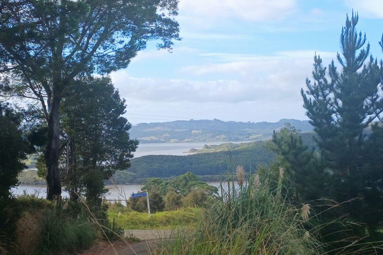 Photo of property in 206 Ohuri Road, Rawene, Kaikohe, 0473