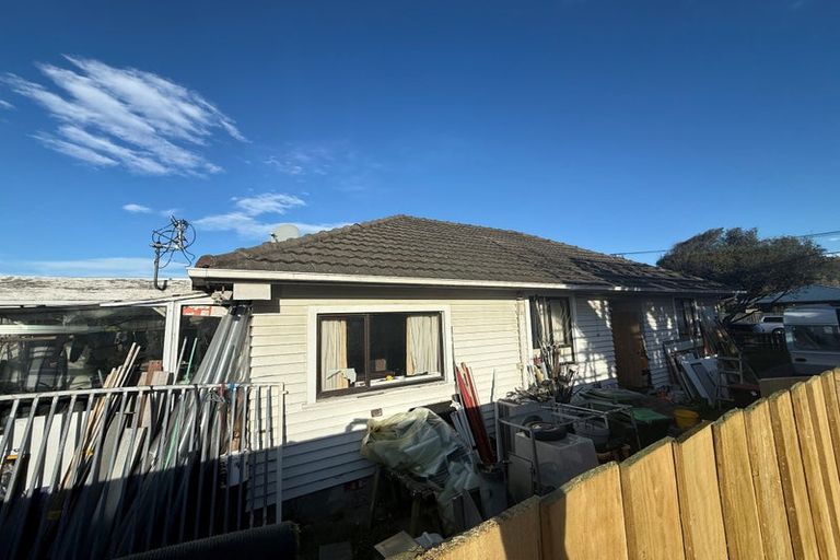 Photo of property in 65 Barton Street, Woolston, Christchurch, 8023