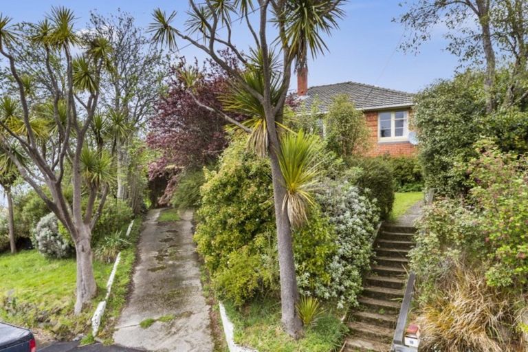 Photo of property in 18 Mooltan Street, Halfway Bush, Dunedin, 9010