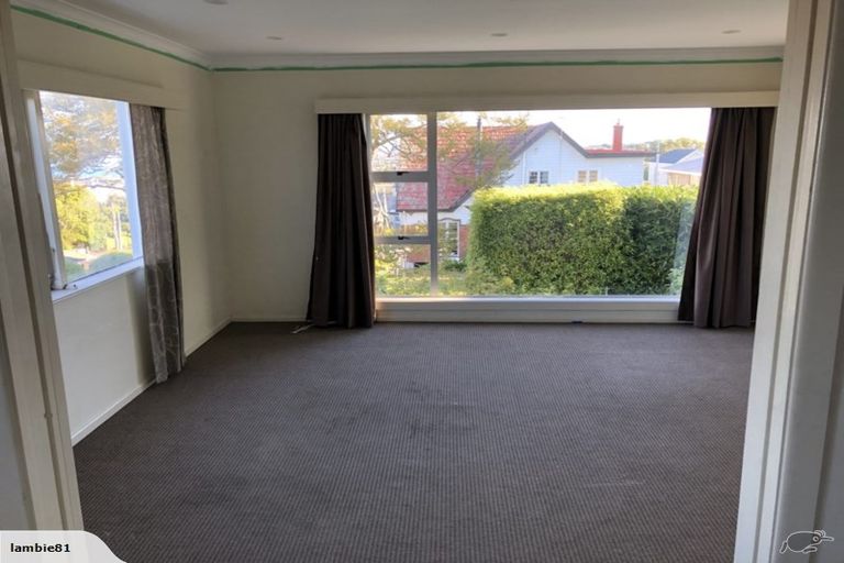 Photo of property in 10 Carnarvon Street, Belleknowes, Dunedin, 9011