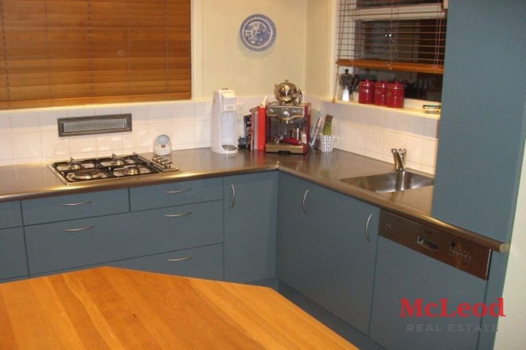 Photo of property in 31 Daniels Road, Redwood, Christchurch, 8051