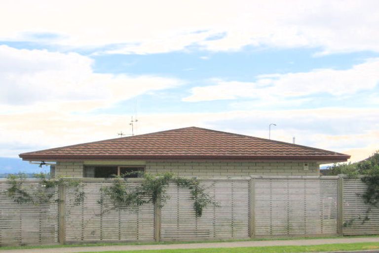Photo of property in 364 Otumoetai Road, Otumoetai, Tauranga, 3110