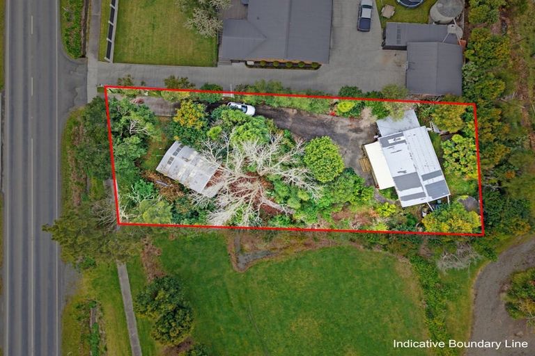 Photo of property in 1913 Paparoa Valley Road, Paparoa, 0571